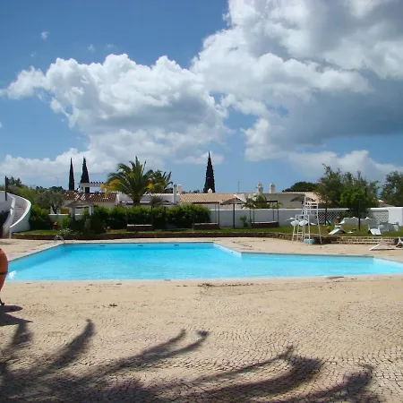 Vilamoura 3br Villa, Ac, Pool Access & Golf Nearby Quarteira